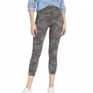NWT SPANX Sage Camo Cropped Lamn Leggings Sz S 2-4
